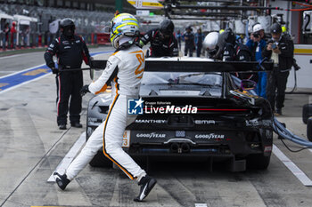 2024-04-21 - SCHURING Morris (nld), Manthey EMA, Porsche 911 GT3 R, portrait during the 2024 6 Hours of Imola, 2nd round of the 2024 FIA World Endurance Championship, from April 18 to 21, 2024 on the Autodromo Internazionale Enzo e Dino Ferrari in Imola - FIA WEC - 6 HOURS OF IMOLA 2024 - ENDURANCE - MOTORS