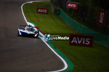2024-04-21 - 15 VANTHOOR Dries (bel), MARCIELLO Raffaele (swi), WITTMANN Marco (ger), BMW M Team WRT, BMW Hybrid V8 #15, Hypercar, action during the 2024 6 Hours of Imola, 2nd round of the 2024 FIA World Endurance Championship, from April 18 to 21, 2024 on the Autodromo Internazionale Enzo e Dino Ferrari in Imola, Italy - FIA WEC - 6 HOURS OF IMOLA 2024 - ENDURANCE - MOTORS