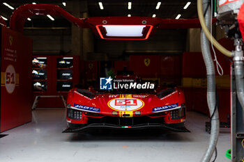 08/05/2024 - 51 PIER GUIDI Alessandro (ita), CALADO James (gbr), GIOVINAZZI Antonio (ita), Ferrari AF Corse, Ferrari 499P #51, Hypercar, garage, box during the 2024 TotalEnergies 6 Hours of Spa-Francorchamps, 3rd round of the 2024 FIA World Endurance Championship, from May 8 to 11, 2024 on the Circuit de Spa-Francorchamps in Stavelot, Belgium - FIA WEC - 6 HOURS OF SPA-FRANCORCHAMPS 2024 - ENDURANCE - MOTORI