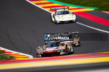 09/05/2024 - 38 RASMUSSEN Oliver (dnk), HANSON Philip (gbr), BUTTON Jenson (gbr), Hertz Team Jota, Porsche 963 #38, Hypercar, action during the 2024 TotalEnergies 6 Hours of Spa-Francorchamps, 3rd round of the 2024 FIA World Endurance Championship, from May 8 to 11, 2024 on the Circuit de Spa-Francorchamps in Stavelot, Belgium - FIA WEC - 6 HOURS OF SPA-FRANCORCHAMPS 2024 - ENDURANCE - MOTORI