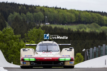 09/05/2024 - 12 STEVENS Will (gbr), ILOTT Callum (gbr), Hertz Team Jota, Porsche 963 #12, Hypercar, action during the 2024 TotalEnergies 6 Hours of Spa-Francorchamps, 3rd round of the 2024 FIA World Endurance Championship, from May 8 to 11, 2024 on the Circuit de Spa-Francorchamps in Stavelot, Belgium - FIA WEC - 6 HOURS OF SPA-FRANCORCHAMPS 2024 - ENDURANCE - MOTORI