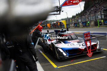09/05/2024 - 20 VAN DER LINDE Sheldon (zaf), FRIJNS Robin (nld), RAST René (ger), BMW M Team WRT, BMW Hybrid V8 #20, Hypercar, action during the 2024 TotalEnergies 6 Hours of Spa-Francorchamps, 3rd round of the 2024 FIA World Endurance Championship, from May 8 to 11, 2024 on the Circuit de Spa-Francorchamps in Stavelot, Belgium - FIA WEC - 6 HOURS OF SPA-FRANCORCHAMPS 2024 - ENDURANCE - MOTORI
