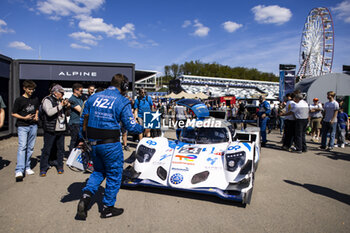 2024-05-11 - H2, Hydrogen Parade during the 2024 TotalEnergies 6 Hours of Spa-Francorchamps, 3rd round of the 2024 FIA World Endurance Championship, from May 8 to 11, 2024 on the Circuit de Spa-Francorchamps in Stavelot, Belgium - FIA WEC - 6 HOURS OF SPA-FRANCORCHAMPS 2024 - ENDURANCE - MOTORS