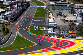 2024-05-11 - 05 CAMPBELL Matt (aus), CHRISTENSEN Michael (dnk), MAKOWIECKI Frédéric (fra), Porsche Penske Motorsport, Porsche 963 #05, Hypercar, action race start of the race, depart, during the 2024 TotalEnergies 6 Hours of Spa-Francorchamps, 3rd round of the 2024 FIA World Endurance Championship, from May 8 to 11, 2024 on the Circuit de Spa-Francorchamps in Stavelot, Belgium - FIA WEC - 6 HOURS OF SPA-FRANCORCHAMPS 2024 - ENDURANCE - MOTORS