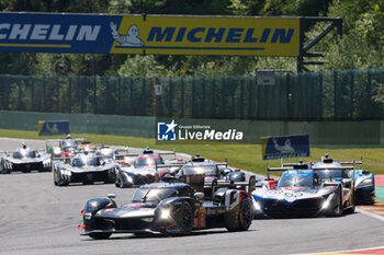 2024-05-11 - 08 BUEMI Sébastien (swi), HARTLEY Brendon (nzl), HIRAKAWA Ryo (jpn), Toyota Gazoo Racing, Toyota GR010 - Hybrid #08, Hypercar, action during the 2024 TotalEnergies 6 Hours of Spa-Francorchamps, 3rd round of the 2024 FIA World Endurance Championship, from May 8 to 11, 2024 on the Circuit de Spa-Francorchamps in Stavelot, Belgium - FIA WEC - 6 HOURS OF SPA-FRANCORCHAMPS 2024 - ENDURANCE - MOTORS