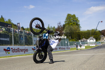 2024-05-11 - Show on the grid during the 2024 TotalEnergies 6 Hours of Spa-Francorchamps, 3rd round of the 2024 FIA World Endurance Championship, from May 8 to 11, 2024 on the Circuit de Spa-Francorchamps in Stavelot, Belgium - FIA WEC - 6 HOURS OF SPA-FRANCORCHAMPS 2024 - ENDURANCE - MOTORS