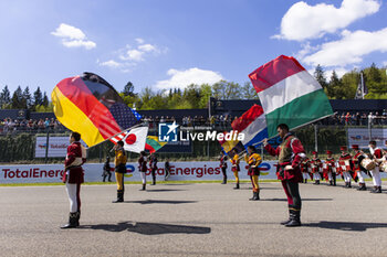 2024-05-11 - Show on the grid during the 2024 TotalEnergies 6 Hours of Spa-Francorchamps, 3rd round of the 2024 FIA World Endurance Championship, from May 8 to 11, 2024 on the Circuit de Spa-Francorchamps in Stavelot, Belgium - FIA WEC - 6 HOURS OF SPA-FRANCORCHAMPS 2024 - ENDURANCE - MOTORS