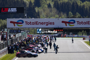 2024-05-11 - Starting grid during the 2024 TotalEnergies 6 Hours of Spa-Francorchamps, 3rd round of the 2024 FIA World Endurance Championship, from May 8 to 11, 2024 on the Circuit de Spa-Francorchamps in Stavelot, Belgium - FIA WEC - 6 HOURS OF SPA-FRANCORCHAMPS 2024 - ENDURANCE - MOTORS