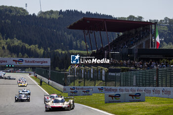 2024-05-11 - 12 STEVENS Will (gbr), ILOTT Callum (gbr), Hertz Team Jota, Porsche 963 #12, Hypercar, action during the 2024 TotalEnergies 6 Hours of Spa-Francorchamps, 3rd round of the 2024 FIA World Endurance Championship, from May 8 to 11, 2024 on the Circuit de Spa-Francorchamps in Stavelot, Belgium - FIA WEC - 6 HOURS OF SPA-FRANCORCHAMPS 2024 - ENDURANCE - MOTORS