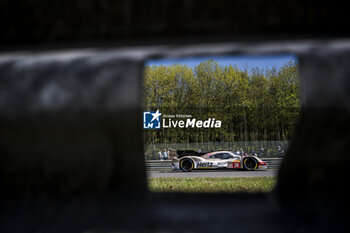 2024-05-11 - 38 RASMUSSEN Oliver (dnk), HANSON Philip (gbr), BUTTON Jenson (gbr), Hertz Team Jota, Porsche 963 #38, Hypercar, action during the 2024 TotalEnergies 6 Hours of Spa-Francorchamps, 3rd round of the 2024 FIA World Endurance Championship, from May 8 to 11, 2024 on the Circuit de Spa-Francorchamps in Stavelot, Belgium - FIA WEC - 6 HOURS OF SPA-FRANCORCHAMPS 2024 - ENDURANCE - MOTORS