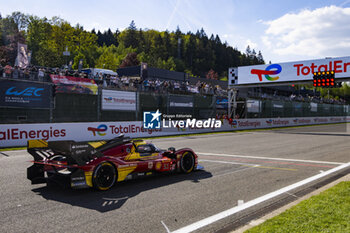 2024-05-11 - 51 PIER GUIDI Alessandro (ita), CALADO James (gbr), GIOVINAZZI Antonio (ita), Ferrari AF Corse, Ferrari 499P #51, Hypercar, at red flag during the 2024 TotalEnergies 6 Hours of Spa-Francorchamps, 3rd round of the 2024 FIA World Endurance Championship, from May 8 to 11, 2024 on the Circuit de Spa-Francorchamps in Stavelot, Belgium - FIA WEC - 6 HOURS OF SPA-FRANCORCHAMPS 2024 - ENDURANCE - MOTORS