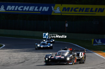 2024-05-11 - 08 BUEMI Sébastien (swi), HARTLEY Brendon (nzl), HIRAKAWA Ryo (jpn), Toyota Gazoo Racing, Toyota GR010 - Hybrid #08, Hypercar, action during the 2024 TotalEnergies 6 Hours of Spa-Francorchamps, 3rd round of the 2024 FIA World Endurance Championship, from May 8 to 11, 2024 on the Circuit de Spa-Francorchamps in Stavelot, Belgium - FIA WEC - 6 HOURS OF SPA-FRANCORCHAMPS 2024 - ENDURANCE - MOTORS