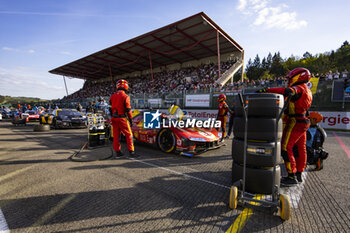 2024-05-11 - 51 PIER GUIDI Alessandro (ita), CALADO James (gbr), GIOVINAZZI Antonio (ita), Ferrari AF Corse, Ferrari 499P #51, Hypercar, action before the restart during the 2024 TotalEnergies 6 Hours of Spa-Francorchamps, 3rd round of the 2024 FIA World Endurance Championship, from May 8 to 11, 2024 on the Circuit de Spa-Francorchamps in Stavelot, Belgium - FIA WEC - 6 HOURS OF SPA-FRANCORCHAMPS 2024 - ENDURANCE - MOTORS