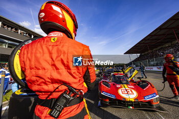 2024-05-11 - 51 PIER GUIDI Alessandro (ita), CALADO James (gbr), GIOVINAZZI Antonio (ita), Ferrari AF Corse, Ferrari 499P #51, Hypercar, action before the restart during the 2024 TotalEnergies 6 Hours of Spa-Francorchamps, 3rd round of the 2024 FIA World Endurance Championship, from May 8 to 11, 2024 on the Circuit de Spa-Francorchamps in Stavelot, Belgium - FIA WEC - 6 HOURS OF SPA-FRANCORCHAMPS 2024 - ENDURANCE - MOTORS