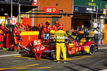 2024-05-11 - 51 PIER GUIDI Alessandro (ita), CALADO James (gbr), GIOVINAZZI Antonio (ita), Ferrari AF Corse, Ferrari 499P #51, Hypercar, action pit stop during the 2024 TotalEnergies 6 Hours of Spa-Francorchamps, 3rd round of the 2024 FIA World Endurance Championship, from May 8 to 11, 2024 on the Circuit de Spa-Francorchamps in Stavelot, Belgium - FIA WEC - 6 HOURS OF SPA-FRANCORCHAMPS 2024 - ENDURANCE - MOTORS