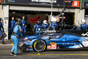 2024-05-11 - 35 MILESI Charles (fra), GOUNON Jules (fra), CHATIN Paul-Loup (fra), Alpine Endurance Team #35, Alpine A424, Hypercar, action pit stop during the 2024 TotalEnergies 6 Hours of Spa-Francorchamps, 3rd round of the 2024 FIA World Endurance Championship, from May 8 to 11, 2024 on the Circuit de Spa-Francorchamps in Stavelot, Belgium - FIA WEC - 6 HOURS OF SPA-FRANCORCHAMPS 2024 - ENDURANCE - MOTORS