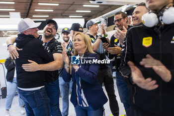 2024-05-11 - Hertz Team Jota, ambiance during the 2024 TotalEnergies 6 Hours of Spa-Francorchamps, 3rd round of the 2024 FIA World Endurance Championship, from May 8 to 11, 2024 on the Circuit de Spa-Francorchamps in Stavelot, Belgium - FIA WEC - 6 HOURS OF SPA-FRANCORCHAMPS 2024 - ENDURANCE - MOTORS