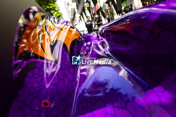 2024-06-07 - 14 HYETT PJ (usa), DELETRAZ Louis (swi), QUINN Alex (gbr), AO by TF, Oreca 07 - Gibson #14, LMP2 PRO/AM, ambiance during the Scrutineering of the 2024 24 Hours of Le Mans, 4th round of the 2024 FIA World Endurance Championship, on the Place de la République, from June 7 to 8, 2024 in Le Mans, France - 24 HEURES DU MANS 2024 - SCRUTINEERING - ENDURANCE - MOTORS