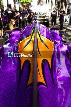 2024-06-07 - 14 HYETT PJ (usa), DELETRAZ Louis (swi), QUINN Alex (gbr), AO by TF, Oreca 07 - Gibson #14, LMP2 PRO/AM, ambiance during the Scrutineering of the 2024 24 Hours of Le Mans, 4th round of the 2024 FIA World Endurance Championship, on the Place de la République, from June 7 to 8, 2024 in Le Mans, France - 24 HEURES DU MANS 2024 - SCRUTINEERING - ENDURANCE - MOTORS