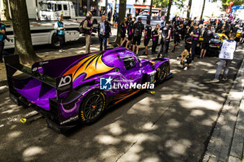 2024-06-07 - 14 HYETT PJ (usa), DELETRAZ Louis (swi), QUINN Alex (gbr), AO by TF, Oreca 07 - Gibson #14, LMP2 PRO/AM, ambiance during the Scrutineering of the 2024 24 Hours of Le Mans, 4th round of the 2024 FIA World Endurance Championship, on the Place de la République, from June 7 to 8, 2024 in Le Mans, France - 24 HEURES DU MANS 2024 - SCRUTINEERING - ENDURANCE - MOTORS