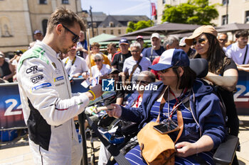 2024-06-07 - KVYAT Daniil, Lamborghini Iron Lynx, Lamborghini SC63 #63, Hypercar, FIA WEC, portrait during the Scrutineering of the 2024 24 Hours of Le Mans, 4th round of the 2024 FIA World Endurance Championship, on the Place de la République, from June 7 to 8, 2024 in Le Mans, France - 24 HEURES DU MANS 2024 - SCRUTINEERING - ENDURANCE - MOTORS