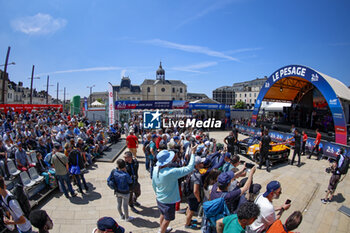 2024-06-07 - 59 SAUCY Grégoire (swi), COTTINGHAM James (gbr), COSTA Nicolas (bra), United Autosports, McLaren 720S GT3 Evo #59, LM GT3, FIA WEC, action during the Scrutineering of the 2024 24 Hours of Le Mans, 4th round of the 2024 FIA World Endurance Championship, on the Place de la République, from June 7 to 8, 2024 in Le Mans, France - 24 HEURES DU MANS 2024 - SCRUTINEERING - ENDURANCE - MOTORS