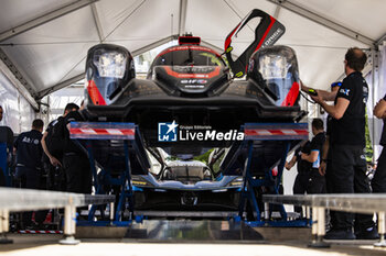 2024-06-07 - 47 RAO Naveen (usa), BELL Matthew (gbr), VESTI Frédérik (dnk), Cool Racing, Oreca 07 - Gibson #47, LMP2 PRO/AM, ambiance during the Scrutineering of the 2024 24 Hours of Le Mans, 4th round of the 2024 FIA World Endurance Championship, on the Place de la République, from June 7 to 8, 2024 in Le Mans, France - 24 HEURES DU MANS 2024 - SCRUTINEERING - ENDURANCE - MOTORS