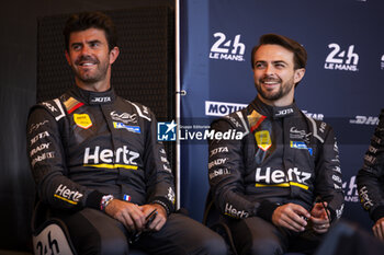 2024-06-07 - NATO Norman (fra), Hertz Team Jota, Porsche 963 #12, Hypercar, FIA WEC, STEVENS Will (gbr), Hertz Team Jota, Porsche 963 #12, Hypercar, FIA WEC, portrait during the Scrutineering of the 2024 24 Hours of Le Mans, 4th round of the 2024 FIA World Endurance Championship, on the Place de la République, from June 7 to 8, 2024 in Le Mans, France - 24 HEURES DU MANS 2024 - SCRUTINEERING - ENDURANCE - MOTORS