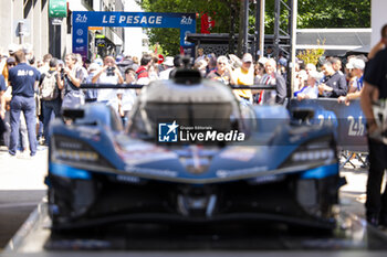 2024-06-07 - Illustration during the Scrutineering of the 2024 24 Hours of Le Mans, 4th round of the 2024 FIA World Endurance Championship, on the Place de la République, from June 7 to 8, 2024 in Le Mans, France - 24 HEURES DU MANS 2024 - SCRUTINEERING - ENDURANCE - MOTORS