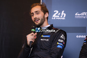 2024-06-07 - HABSBURG-Lothringen Ferdinand (aut), Alpine Endurance Team #35, Alpine A424, Hypercar, FIA WEC, portrait during the Scrutineering of the 2024 24 Hours of Le Mans, 4th round of the 2024 FIA World Endurance Championship, on the Place de la République, from June 7 to 8, 2024 in Le Mans, France - 24 HEURES DU MANS 2024 - SCRUTINEERING - ENDURANCE - MOTORS