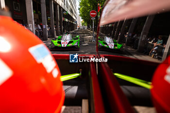 2024-06-07 - 19 GROSJEAN Romain (fra), CALDARELLI Andrea (ita), CAIROLI Matteo (ita), Lamborghini Iron Lynx, Lamborghini SC63 #19, Hypercar, ambiance during the Scrutineering of the 2024 24 Hours of Le Mans, 4th round of the 2024 FIA World Endurance Championship, on the Place de la République, from June 7 to 8, 2024 in Le Mans, France - 24 HEURES DU MANS 2024 - SCRUTINEERING - ENDURANCE - MOTORS