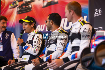 2024-06-06 - ROSSI Valentino (ita), Team WRT, BMW M4 GT3 #46, LM GT3 #44, FIA WEC, portrait during the Scrutineering of the 2024 24 Hours of Le Mans, 4th round of the 2024 FIA World Endurance Championship, on the Place de la République, from June 7 to 8, 2024 in Le Mans, France - 24 HEURES DU MANS 2024 - SCRUTINEERING - ENDURANCE - MOTORS