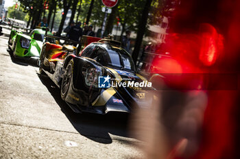 2024-06-06 - 24 SCHERER Fabio (swi), HEINEMEIER HANSSON David (dnk), SIMPSON Kyffin (usa), Nielsen Racing, Oreca 07 - Gibson #24, LMP2, ambiance during the Scrutineering of the 2024 24 Hours of Le Mans, 4th round of the 2024 FIA World Endurance Championship, on the Place de la République, from June 7 to 8, 2024 in Le Mans, France - 24 HEURES DU MANS 2024 - SCRUTINEERING - ENDURANCE - MOTORS