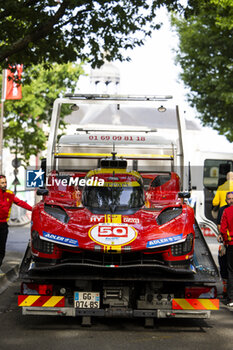 2024-06-08 - 50 FUOCO Antonio (ita), MOLINA Miguel (spa), NIELSEN Nicklas (dnk), Ferrari AF Corse, Ferrari 499P #50, Hypercar, FIA WEC, ambiance during the Scrutineering of the 2024 24 Hours of Le Mans, 4th round of the 2024 FIA World Endurance Championship, on the Place de la République, from June 7 to 8, 2024 in Le Mans, France - 24 HEURES DU MANS 2024 - SCRUTINEERING - ENDURANCE - MOTORS