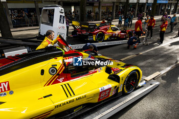 2024-06-08 - 83 KUBICA Robert (pol), SHWARTZMAN Robert (isr), YE Yifei (chn), AF Corse, Ferrari 499P #83, Hypercar, FIA WEC, ambiance during the Scrutineering of the 2024 24 Hours of Le Mans, 4th round of the 2024 FIA World Endurance Championship, on the Place de la République, from June 7 to 8, 2024 in Le Mans, France - 24 HEURES DU MANS 2024 - SCRUTINEERING - ENDURANCE - MOTORS