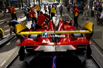 2024-06-08 - 50 FUOCO Antonio (ita), MOLINA Miguel (spa), NIELSEN Nicklas (dnk), Ferrari AF Corse, Ferrari 499P #50, Hypercar, FIA WEC, ambiance during the Scrutineering of the 2024 24 Hours of Le Mans, 4th round of the 2024 FIA World Endurance Championship, on the Place de la République, from June 7 to 8, 2024 in Le Mans, France - 24 HEURES DU MANS 2024 - SCRUTINEERING - ENDURANCE - MOTORS