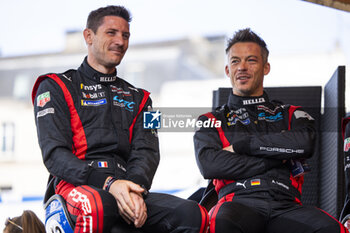 2024-06-08 - ESTRE Kevin (fra), Porsche Penske Motorsport, Porsche 963 #06, Hypercar, FIA WEC, LOTTERER André (ger), Porsche Penske Motorsport, Porsche 963 #06, Hypercar, FIA WEC, portrait during the Scrutineering of the 2024 24 Hours of Le Mans, 4th round of the 2024 FIA World Endurance Championship, on the Place de la République, from June 7 to 8, 2024 in Le Mans, France - 24 HEURES DU MANS 2024 - SCRUTINEERING - ENDURANCE - MOTORS