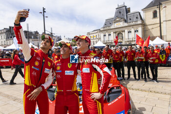 2024-06-08 - 51 PIER GUIDI Alessandro (ita), CALADO James (gbr), GIOVINAZZI Antonio (ita), Ferrari AF Corse, Ferrari 499P #51, Hypercar, FIA WEC, portrait during the Scrutineering of the 2024 24 Hours of Le Mans, 4th round of the 2024 FIA World Endurance Championship, on the Place de la République, from June 7 to 8, 2024 in Le Mans, France - 24 HEURES DU MANS 2024 - SCRUTINEERING - ENDURANCE - MOTORS