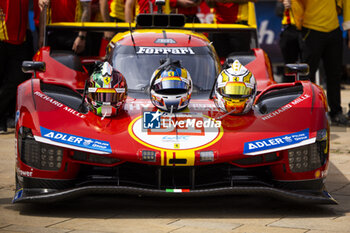 2024-06-08 - 51 PIER GUIDI Alessandro (ita), CALADO James (gbr), GIOVINAZZI Antonio (ita), Ferrari AF Corse, Ferrari 499P #51, Hypercar, FIA WEC, ambiance during the Scrutineering of the 2024 24 Hours of Le Mans, 4th round of the 2024 FIA World Endurance Championship, on the Place de la République, from June 7 to 8, 2024 in Le Mans, France - 24 HEURES DU MANS 2024 - SCRUTINEERING - ENDURANCE - MOTORS