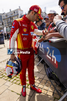 2024-06-08 - MOLINA Miguel (spa), Ferrari AF Corse, Ferrari 499P #50, Hypercar, FIA WEC, portrait during the Scrutineering of the 2024 24 Hours of Le Mans, 4th round of the 2024 FIA World Endurance Championship, on the Place de la République, from June 7 to 8, 2024 in Le Mans, France - 24 HEURES DU MANS 2024 - SCRUTINEERING - ENDURANCE - MOTORS