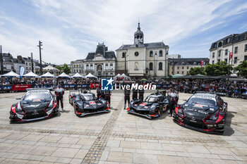 2024-06-08 - 78 VAN DER LINDE Kelvin (zaf), BOGUSLAVSKIY Timur, ROBIN Arnold (fra), Akkodis ASP Team, Lexus RC F GT3 #78, LM GT3, FIA WEC, 87 HAWKSWORTH Jack (gbr), KIMURA Takeshi (jpn), MASSON Esteban (fra), Akkodis ASP Team, Lexus RC F GT3 #87, LM GT3, FIA WEC, 07 LOPEZ José María (arg), KOBAYASHI Kamui (jpn), DE VRIES Nyck (nld), Toyota Gazoo Racing, Toyota GR010 - Hybrid #07, Hypercar, FIA WEC, 08 BUEMI Sébastien (swi), HARTLEY Brendon (nzl), HIRAKAWA Ryo (jpn), Toyota Gazoo Racing, Toyota GR010 - Hybrid #08, Hypercar, FIA WEC, atmosphere during the Scrutineering of the 2024 24 Hours of Le Mans, 4th round of the 2024 FIA World Endurance Championship, on the Place de la République, from June 7 to 8, 2024 in Le Mans, France - 24 HEURES DU MANS 2024 - SCRUTINEERING - ENDURANCE - MOTORS