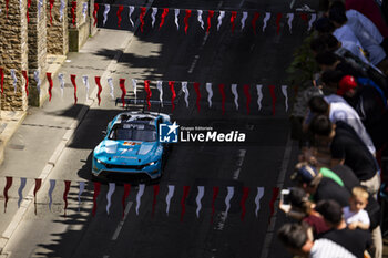 2024-06-08 - 77 BARKER Ben (gbr), HARDWICK Ryan (usa), ROBICHON Zacharie (can), Proton Competition, Ford Mustang GT3 #77, LM GT3, FIA WEC, action during the City Centre Procession of the 2024 24 Hours of Le Mans, 4th round of the 2024 FIA World Endurance Championship, on June 8, 2024 in Le Mans, France - 24 HEURES DU MANS 2024 - CITY CENTRE PROCESSION - ENDURANCE - MOTORS