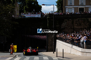 2024-06-08 - 51 PIER GUIDI Alessandro (ita), CALADO James (gbr), GIOVINAZZI Antonio (ita), Ferrari AF Corse, Ferrari 499P #51, Hypercar, FIA WEC, action during the City Centre Procession of the 2024 24 Hours of Le Mans, 4th round of the 2024 FIA World Endurance Championship, on June 8, 2024 in Le Mans, France - 24 HEURES DU MANS 2024 - CITY CENTRE PROCESSION - ENDURANCE - MOTORS