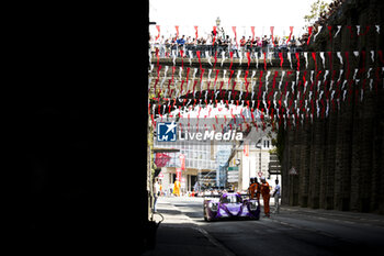 2024-06-08 - 14 HYETT PJ (usa), DELETRAZ Louis (swi), QUINN Alex (gbr), AO by TF, Oreca 07 - Gibson #14, LMP2 PRO/AM, action during the City Centre Procession of the 2024 24 Hours of Le Mans, 4th round of the 2024 FIA World Endurance Championship, on June 8, 2024 in Le Mans, France - 24 HEURES DU MANS 2024 - CITY CENTRE PROCESSION - ENDURANCE - MOTORS