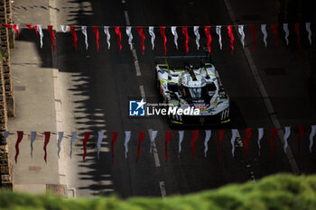 2024-06-08 - 94 VANDOORNE Stoffel (bel), DUVAL Loïc (fra), DI RESTA Paul (gbr), Peugeot TotalEnergies, Peugeot 9x8 #94, Hypercar, FIA WEC, action during the City Centre Procession of the 2024 24 Hours of Le Mans, 4th round of the 2024 FIA World Endurance Championship, on June 8, 2024 in Le Mans, France - 24 HEURES DU MANS 2024 - CITY CENTRE PROCESSION - ENDURANCE - MOTORS