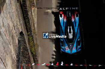 2024-06-08 - 36 VAXIVIERE Matthieu (fra), SCHUMACHER Mick (ger), LAPIERRE Nicolas (fra), Alpine Endurance Team, Alpine A424 #36, Hypercar, FIA WEC, action during the City Centre Procession of the 2024 24 Hours of Le Mans, 4th round of the 2024 FIA World Endurance Championship, on June 8, 2024 in Le Mans, France - 24 HEURES DU MANS 2024 - CITY CENTRE PROCESSION - ENDURANCE - MOTORS