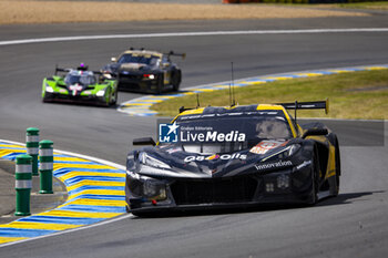 2024-06-09 - 82 JUNCADELLA Daniel (spa), BAUD Sébastien (fra), KOIZUMI Hiroshi (jpn), TF Sport, Corvette Z06 GT3.R #82, LM GT3, FIA WEC, action during the Free Practice 1 - Test Day of the 2024 24 Hours of Le Mans, 4th round of the 2024 FIA World Endurance Championship, on the Circuit des 24 Heures du Mans, on June 9, 2024 in Le Mans, France - 24 HEURES DU MANS 2024 - FREE PRACTICE 1 - TEST DAY - ENDURANCE - MOTORS