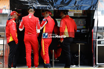 2024-06-09 - 50 FUOCO Antonio (ita), MOLINA Miguel (spa), NIELSEN Nicklas (dnk), Ferrari AF Corse, Ferrari 499P #50, Hypercar, FIA WEC, stand, pitlane, during the Free Practice 1 - Test Day of the 2024 24 Hours of Le Mans, 4th round of the 2024 FIA World Endurance Championship, on the Circuit des 24 Heures du Mans, on June 9, 2024 in Le Mans, France - 24 HEURES DU MANS 2024 - FREE PRACTICE 1 - TEST DAY - ENDURANCE - MOTORS