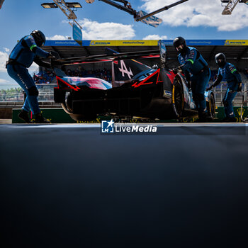 2024-06-09 - 36 VAXIVIERE Matthieu (fra), SCHUMACHER Mick (ger), LAPIERRE Nicolas (fra), Alpine Endurance Team, Alpine A424 #36, Hypercar, FIA WEC, action pitlane, during the Free Practice 1 - Test Day of the 2024 24 Hours of Le Mans, 4th round of the 2024 FIA World Endurance Championship, on the Circuit des 24 Heures du Mans, on June 9, 2024 in Le Mans, France - 24 HEURES DU MANS 2024 - FREE PRACTICE 1 - TEST DAY - ENDURANCE - MOTORS