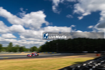 2024-06-09 - 22 JARVIS Oliver (gbr), GARG Bijoy (usa), SIEGEL Nolan (usa), United Autosports, Oreca 07 - Gibson #22, LMP2, action during the Free Practice 1 - Test Day of the 2024 24 Hours of Le Mans, 4th round of the 2024 FIA World Endurance Championship, on the Circuit des 24 Heures du Mans, on June 9, 2024 in Le Mans, France - 24 HEURES DU MANS 2024 - FREE PRACTICE 1 - TEST DAY - ENDURANCE - MOTORS
